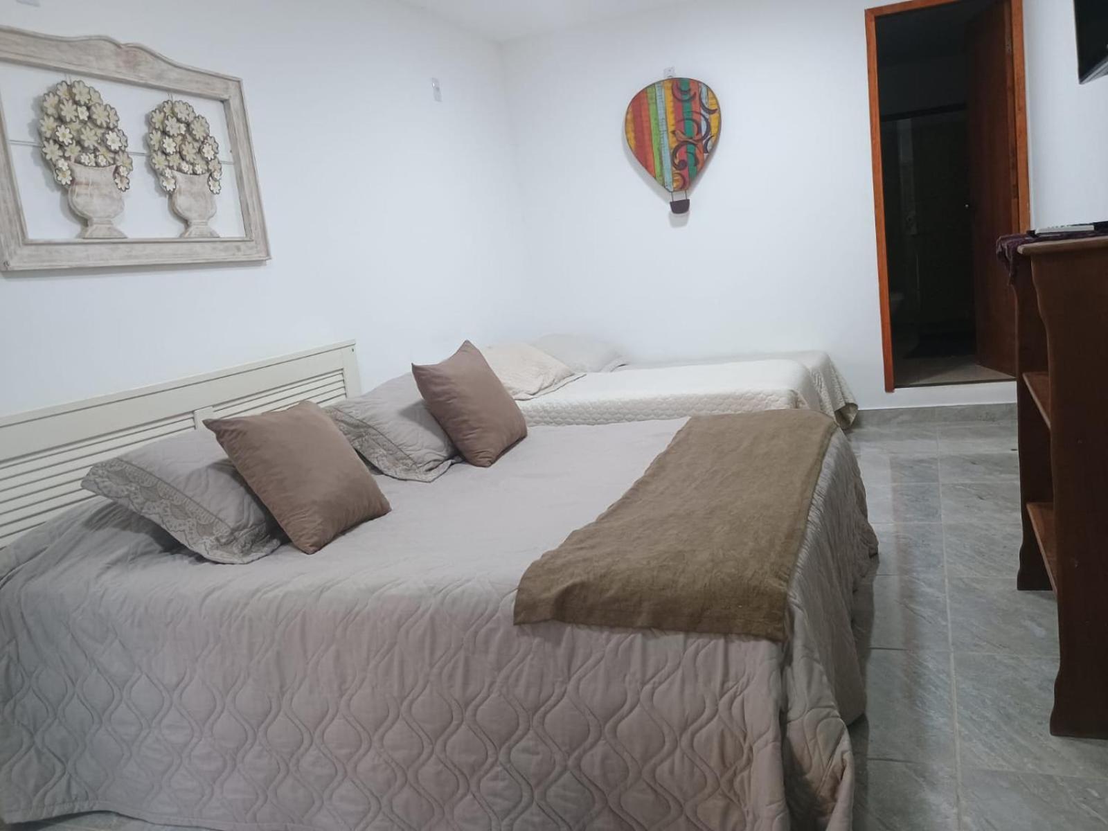 Hotel Fazenda Chiminelli Кашуейрас-ді-Макаку Екстер'єр фото